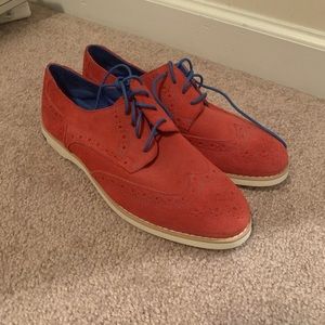 Johnston and Murphy women’s tie dress shoe